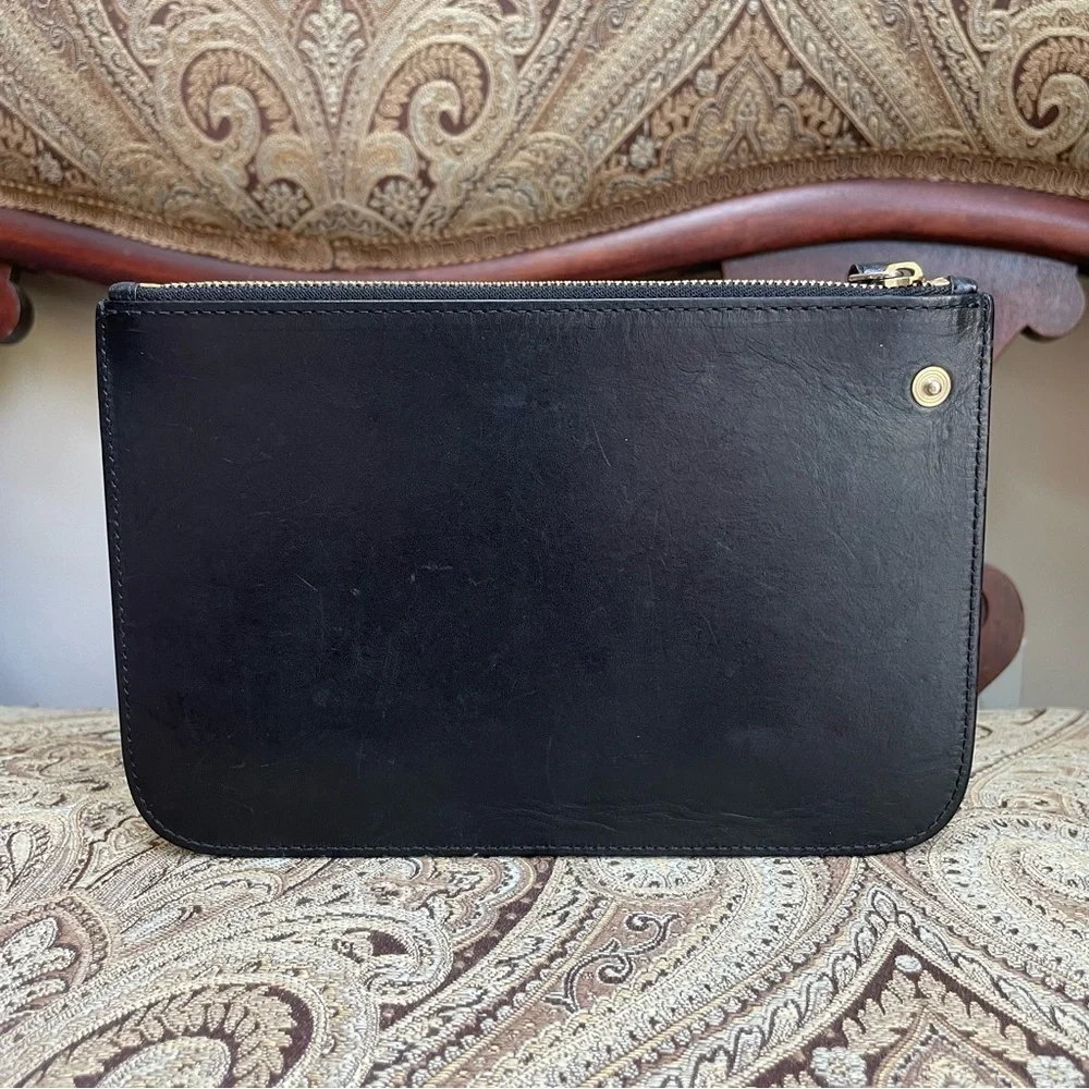 Mansur Gavriel Black Tanned Italian Leather Clutch Wristlet Smooth Sleek